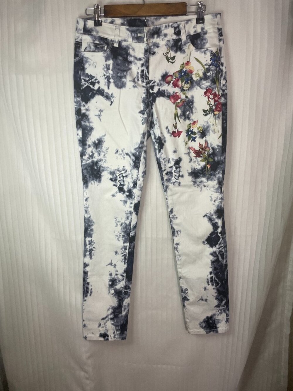 W by Worth Women's Size 4 Floral Tie Dye Skinny Jeans White Blue Stretch Ankle P